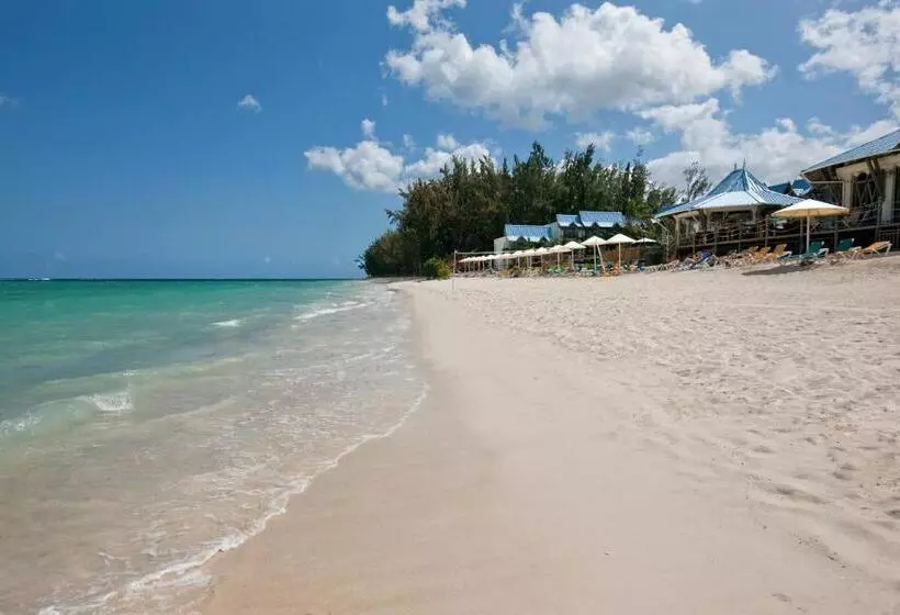 Pearle Beach Resort & Spa