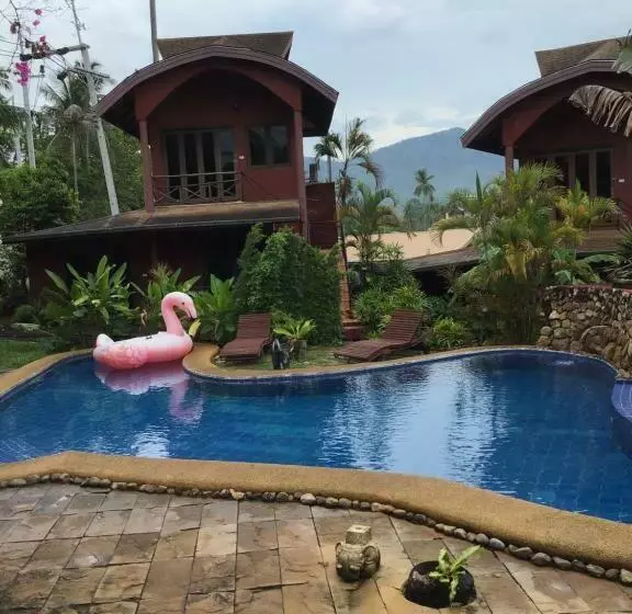 ペンション Wazzahresort