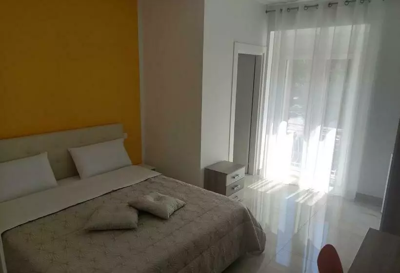 Aamiaismajoitus (B&B) Locazione Turistica Totaro