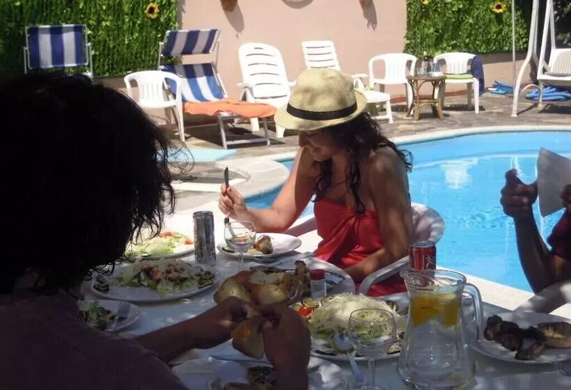 住宿加早餐  Villa Franca