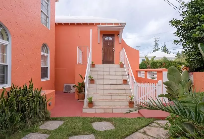 هتل Dawkins Manor