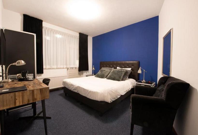 Brainport Hotel And Apartments