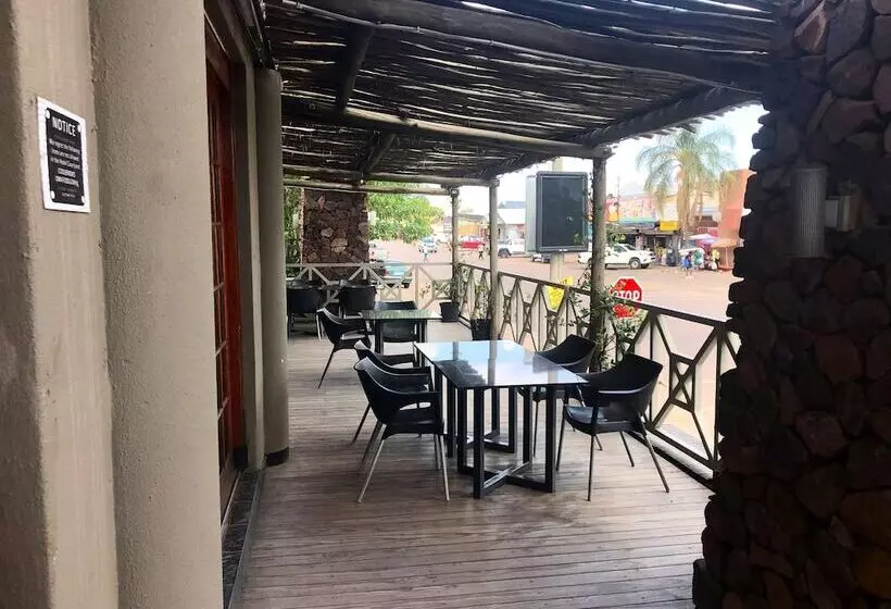 هتل Elephant Springs