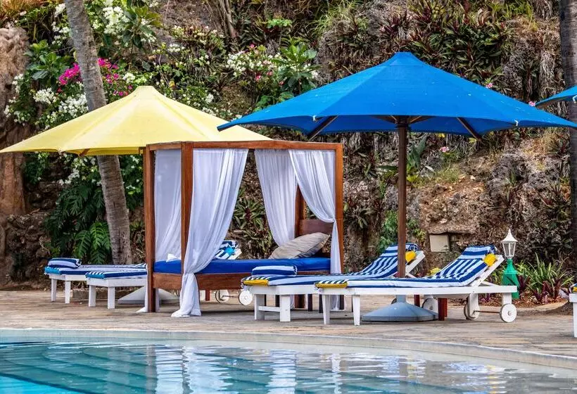 هتل Flamingo by PrideInn