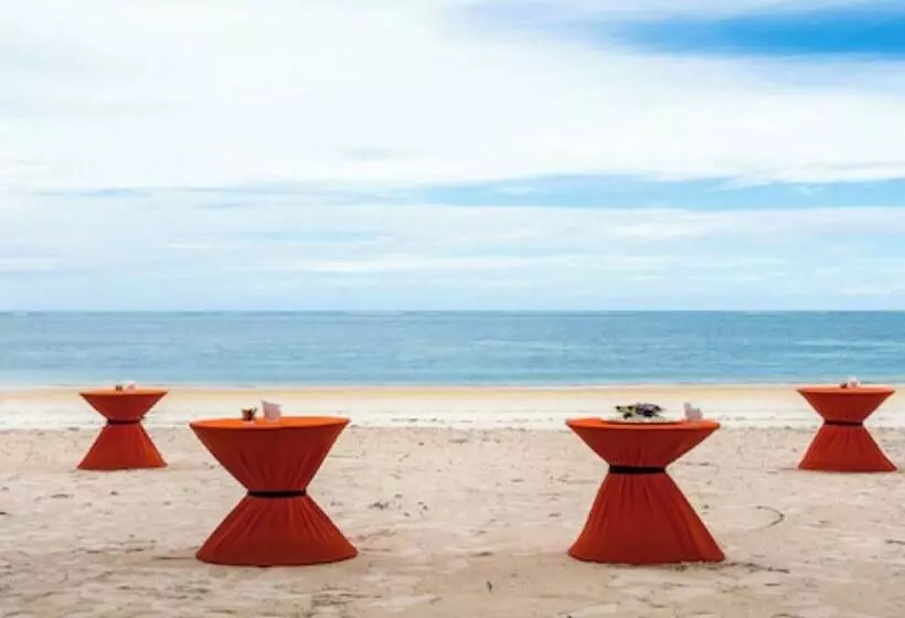 هتل Flamingo by PrideInn