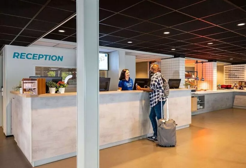 هتل Ibis Budget Amsterdam Airport