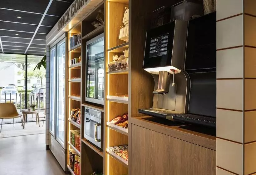 هتل Ibis Budget Amsterdam Airport