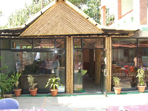 Отель Kris Resort