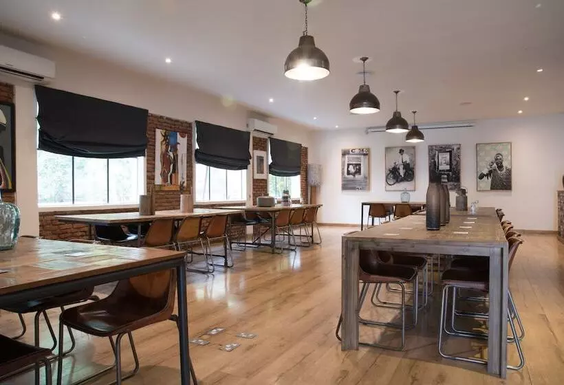 هتل Latitude 13 Degrees