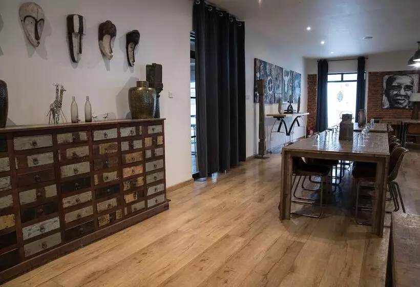 هتل Latitude 13 Degrees