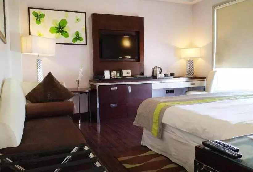 هتل Quality Inn Gurgaon