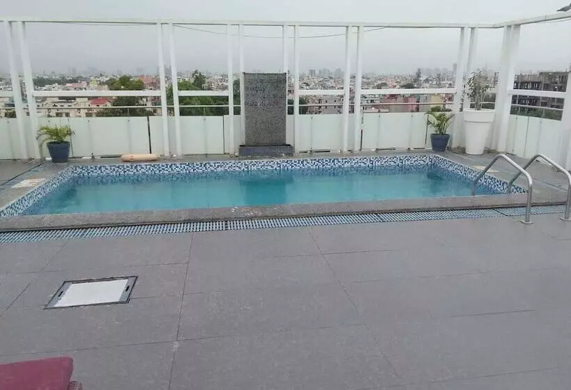 هتل Quality Inn Gurgaon