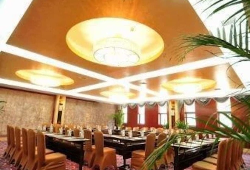 Отель Ramada Plaza Chongqing North