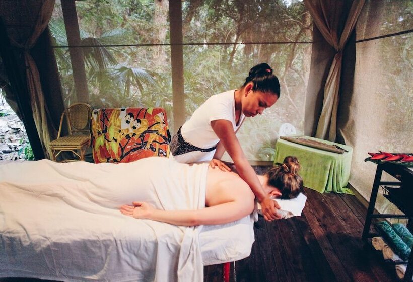 Ylang Ylang Beach Resort