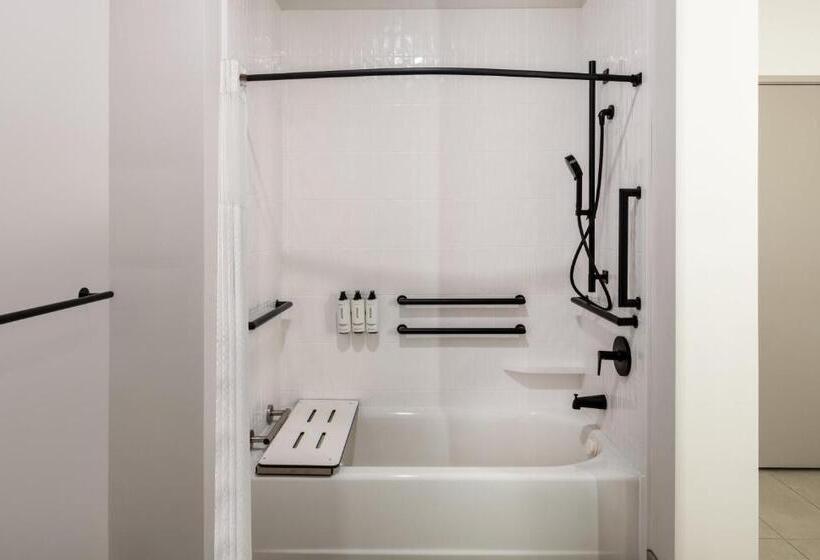 هتل Atwell Suites Denver Airport Tower Road, An Ihg