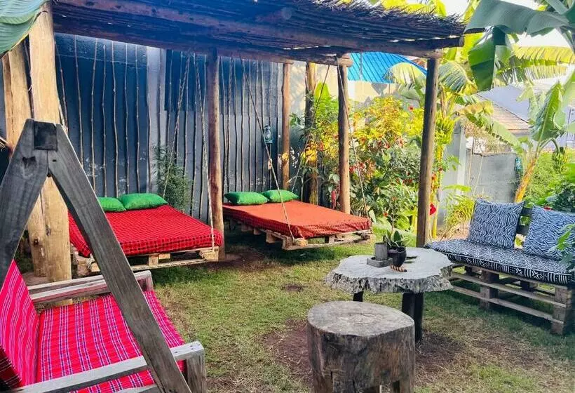 هاستل Serengeti Villa