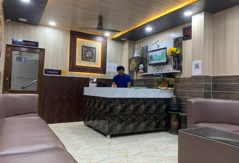 Hotel Happy Stay