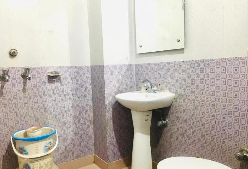 پانسیون Trimrooms Shree Mata Palace, Katra Bus Stand