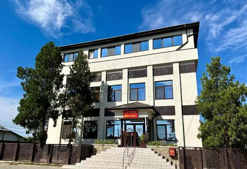 Retkeilymaja Escape Pensiune