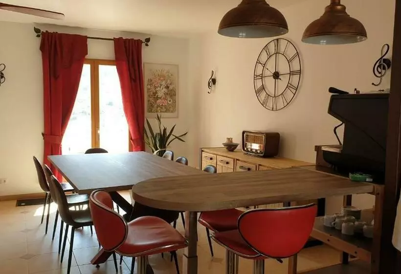 Aamiaismajoitus (B&B) Maury Cat Studio 66