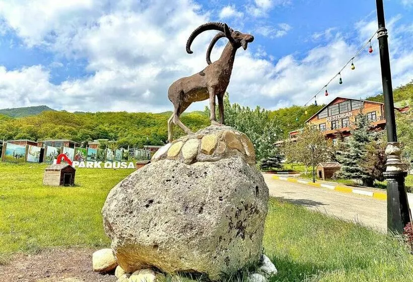 هتل Deluxe Park Qusar Resort & Spa