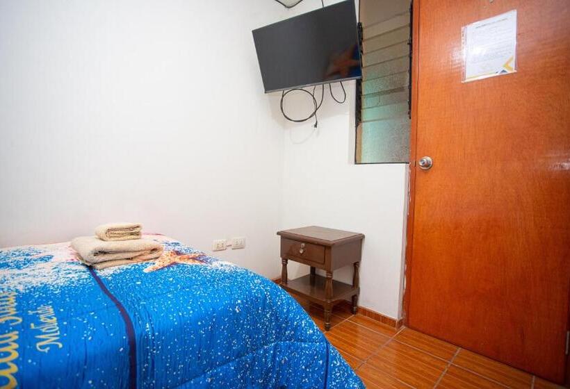 펜션 Posada Salas & Kari Peru Travel