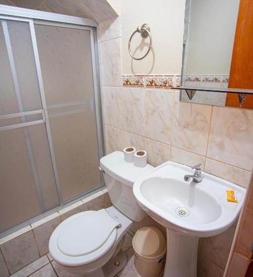 펜션 Posada Salas & Kari Peru Travel