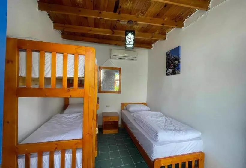 Auski Hostel Dahab