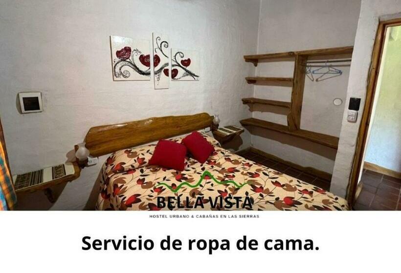 ベッドアンドブレックファースト Bella Vista Hostel En El Centro & Cabañas En La Montaña