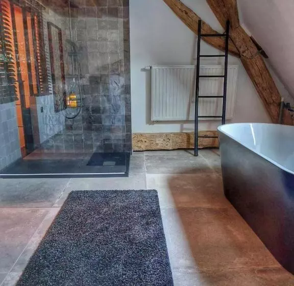 پانسیون L Accoté Chambre D Hotes La Grange De Battignies