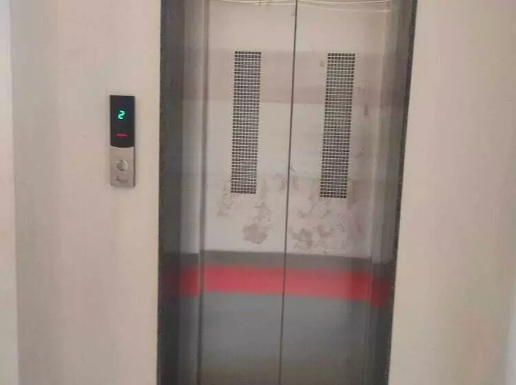 ホテル Fun Imperial Morbi