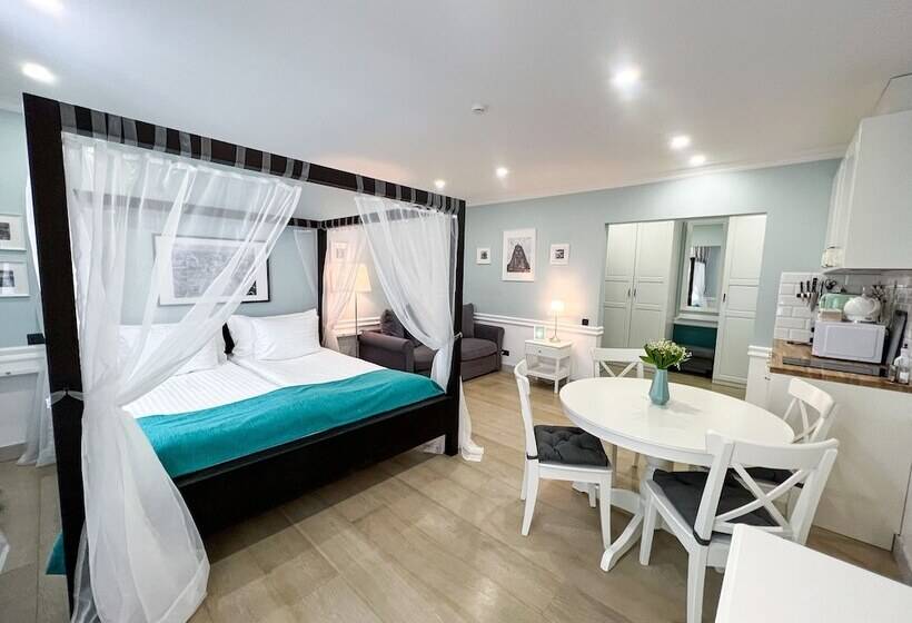 Revelton Suites Riga