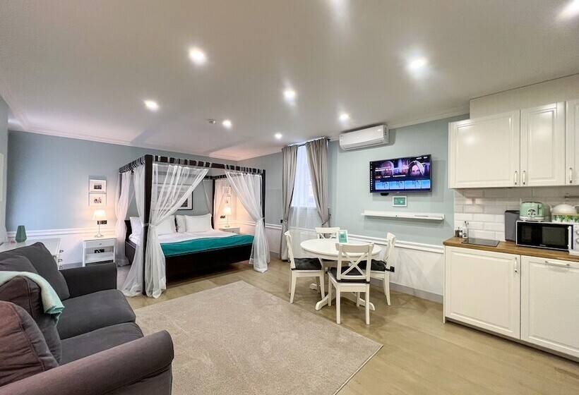 Revelton Suites Riga