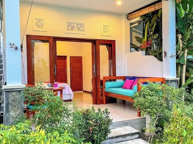 Aamiaismajoitus (B&B) Rumah Diyah
