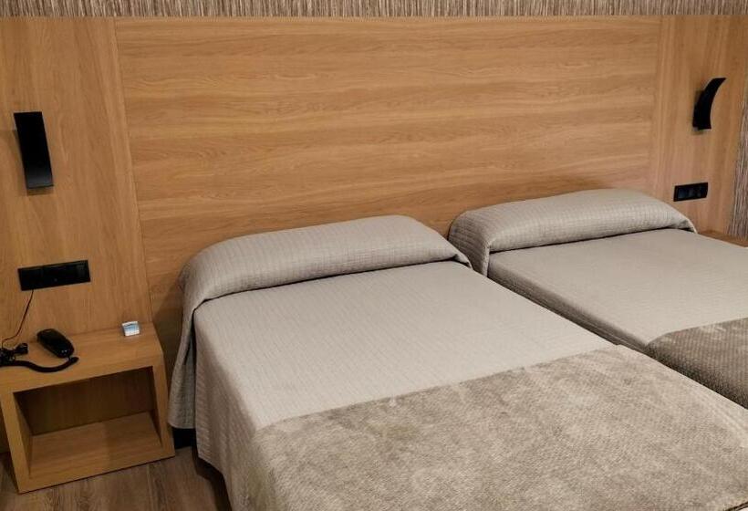 پانسیون Praza Camelias