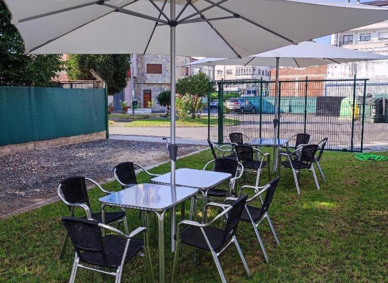 پانسیون Praza Camelias