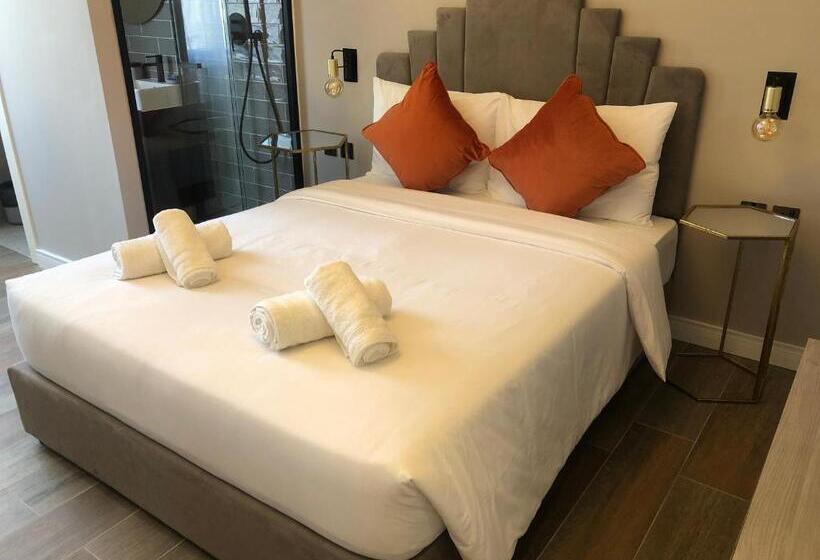 تختخواب و صبحانه Cinematique