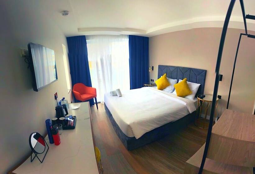 تختخواب و صبحانه Cinematique