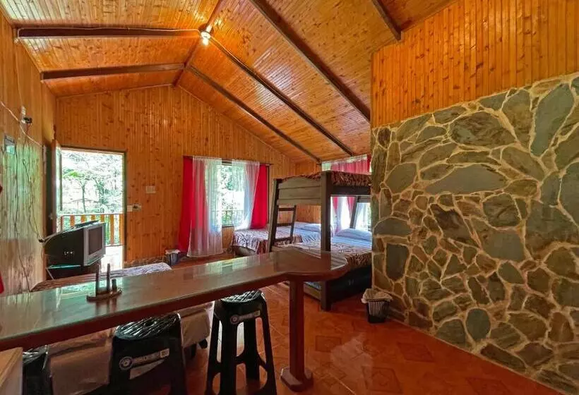 Hotelli Cabañas Jc