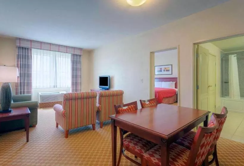 호텔 Country Inn & Suites By Radisson, Emporia, Va
