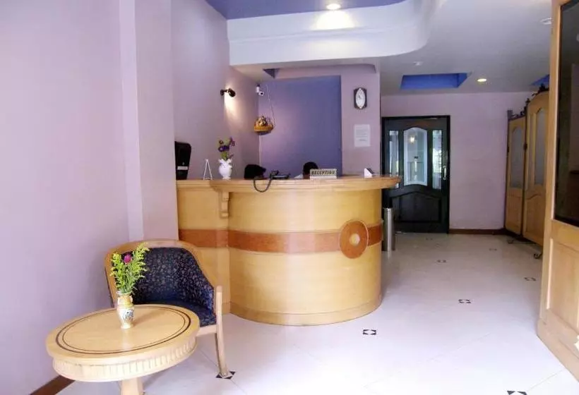 هتل The Menino Regency