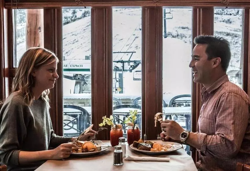 Отель Polaris Lodge