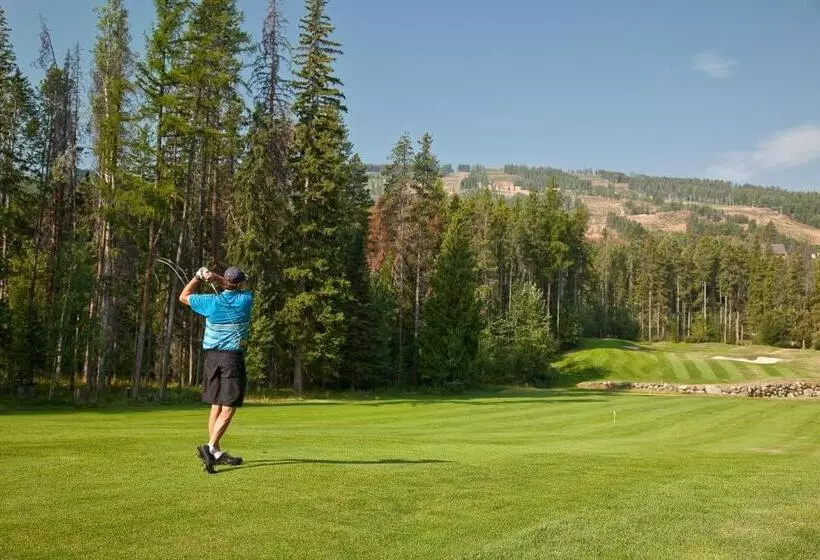 Отель Polaris Lodge