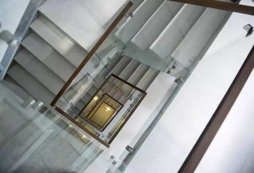 هتل Potala Guest House