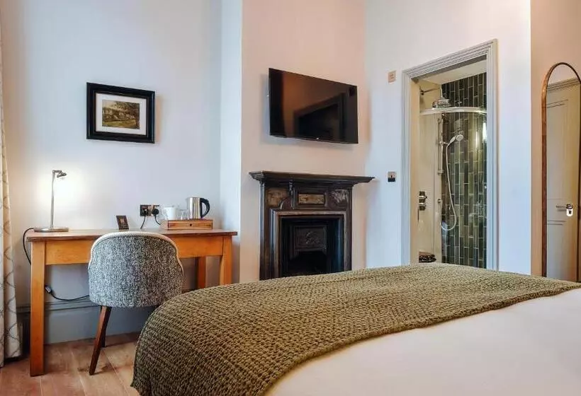 ホテル The Black Lion Pub & Boutique Guesthouse