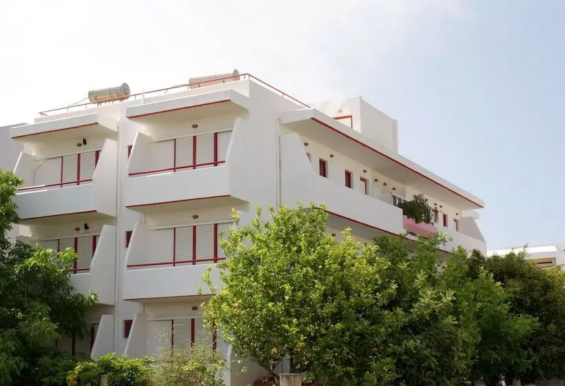 Stam & John Apartments