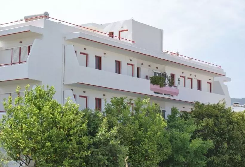 Stam & John Apartments