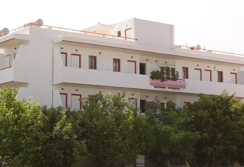 Stam & John Apartments