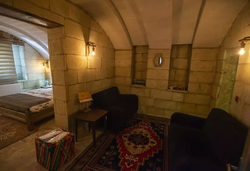 ホテル The Cave House