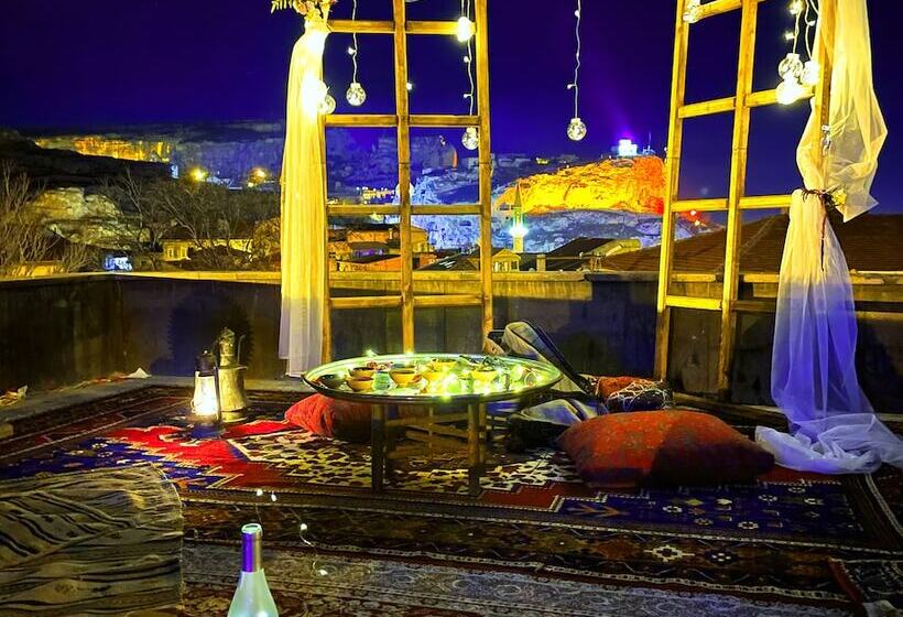 호텔 The Cave House